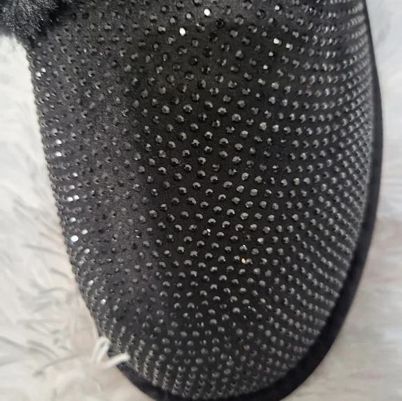 *AKIRA* Azalea Wang Cindy Soft Faux Suede Slipper in BLACK (Size 10) - Picture 2 of 9